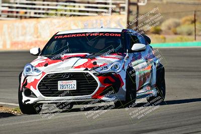 media/Oct-18-2025-Extreme Speed (Sat) [[d6d7e1fef1]]/Group 3 Purple/Session 1 (Turn 4)/